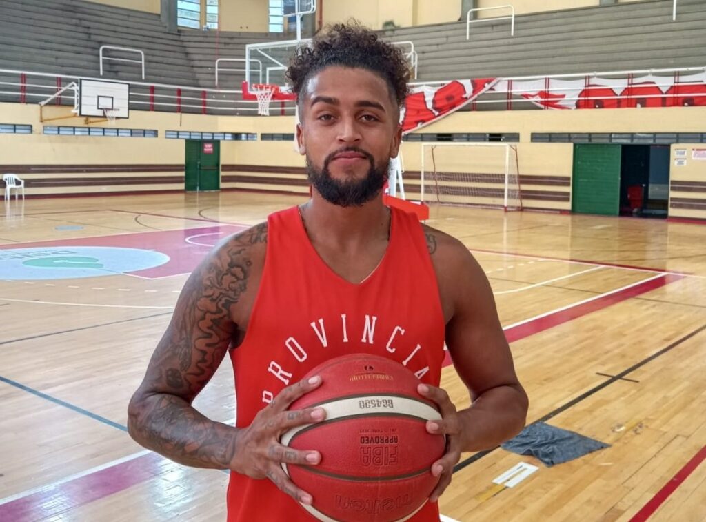 Ghilerme se suma a Provincial