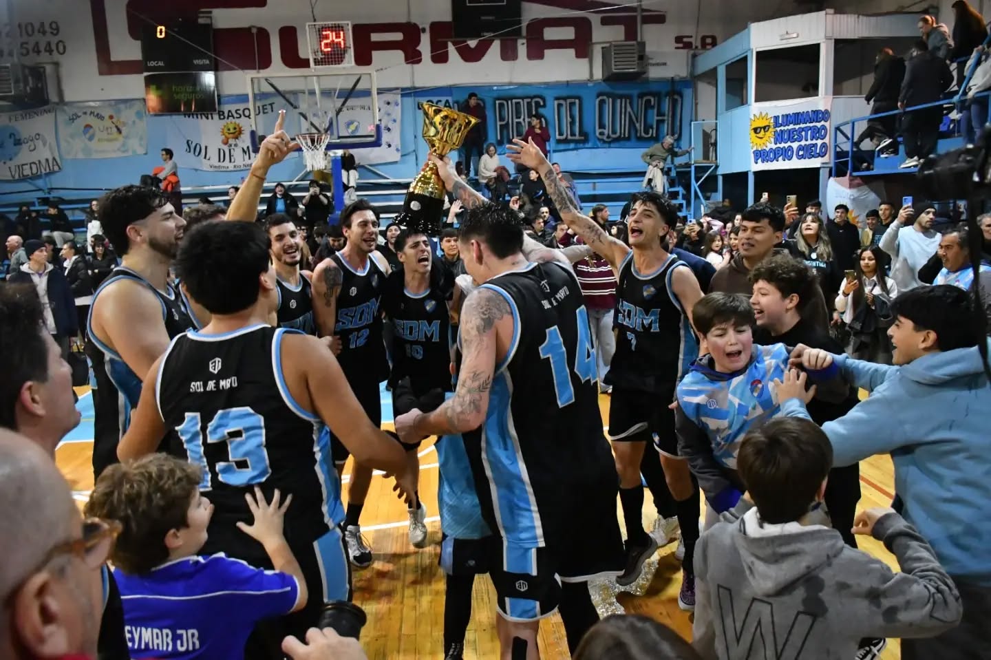 Sol de Mayo campeón del Apertura en Primera